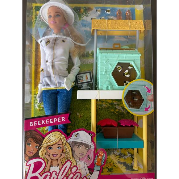 Mattel 2017 Barbie Beekeeper Career Doll With Accessories NEW - Picture 2 of 3
